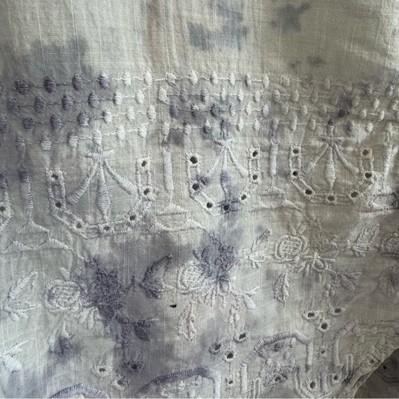 Pilcro tie dye button down eyelet top. Meant to be wrinkled. Beautiful detail. - Picture 3 of 7